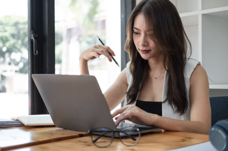 How to Price Freelance Web Design Services: A Practical Guide How to Price Freelance Web Design Services: A Practical Guide