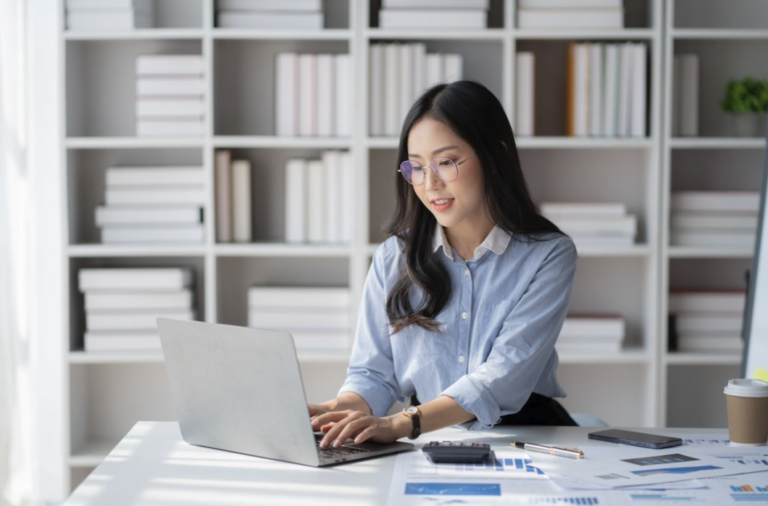 Email Inbox Management: A Guide to Reaching Inbox Zero Email Inbox Management: A Guide to Reaching Inbox Zero