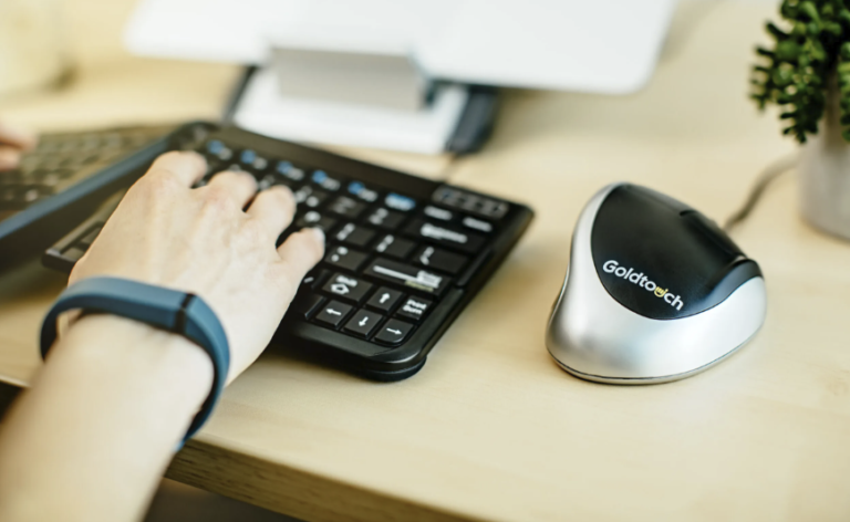 Ergonomic Keyboards and Mice: Choosing Gear for Long Work Days 